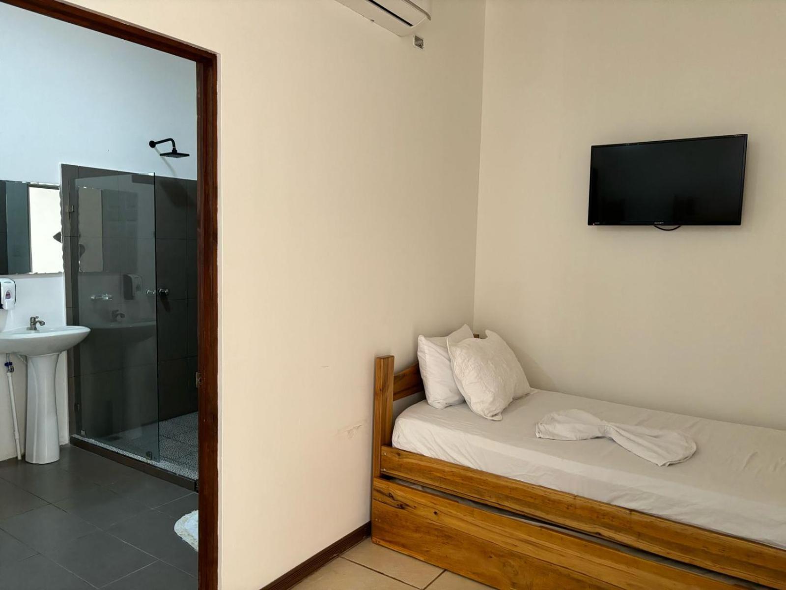 Ukinca B&B Uvita Zewnętrze zdjęcie